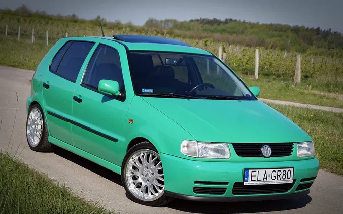 samochody osobowe Volkswagen Polo cena 15900 przebieg: 119369, rok produkcji 1997 z Pabianice